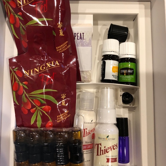 Young living essential oils and kit - Picture 2 of 5